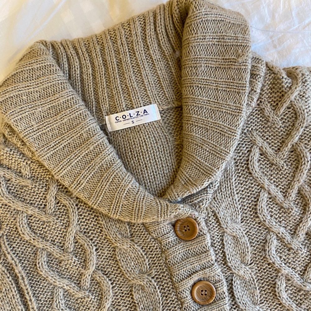 Gray Cardigan - Picture 3 of 4
